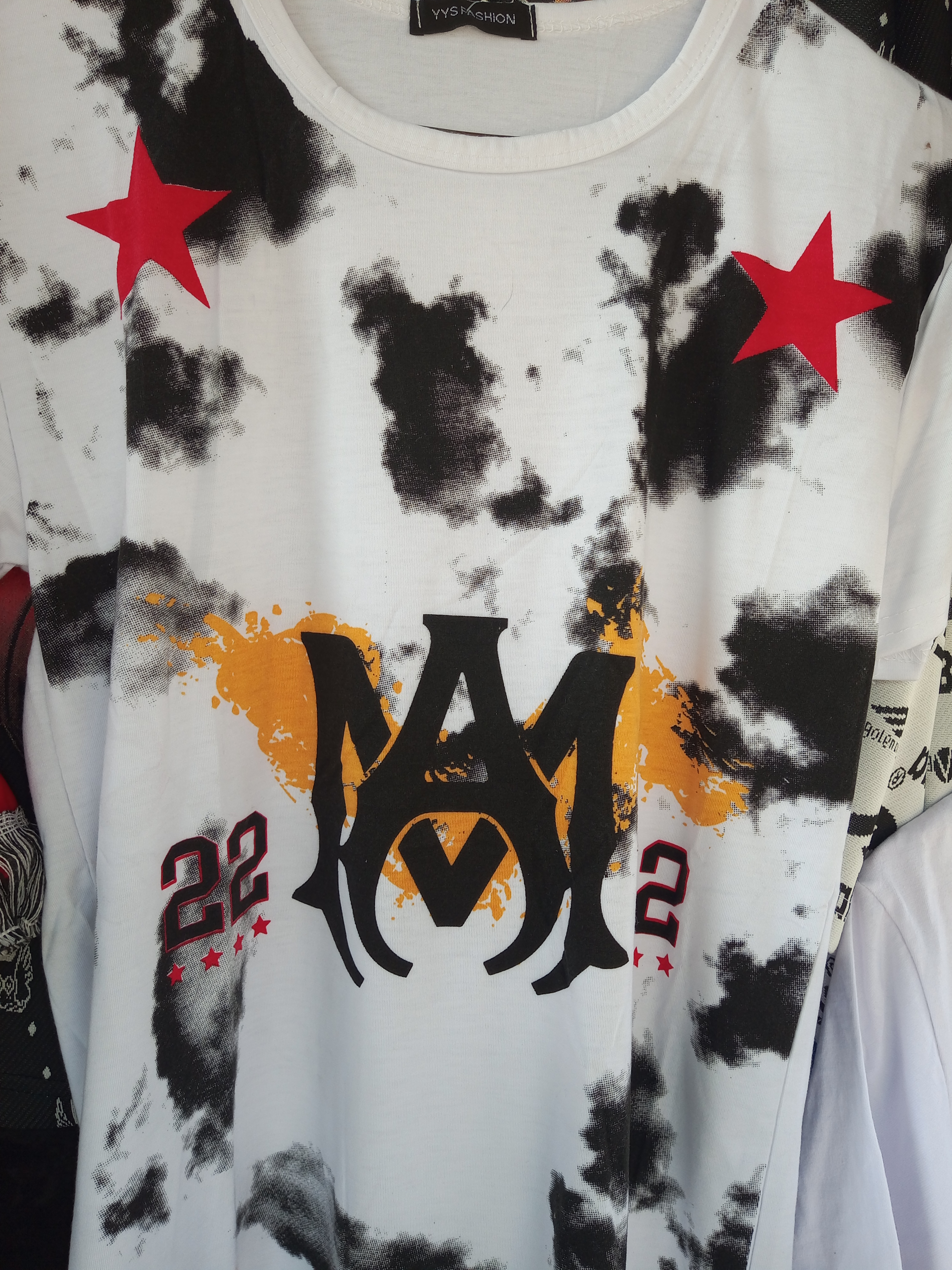 Camisola e calções